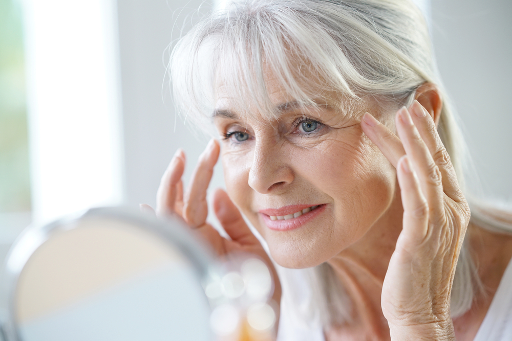 BroadBand Light Therapy Reverse Signs of Aging