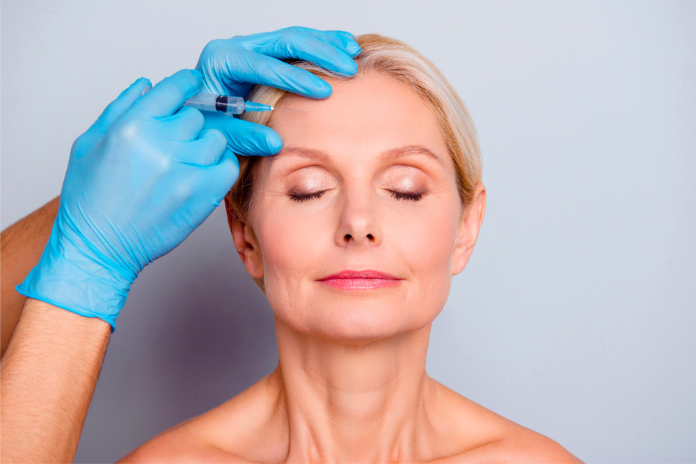 benefits-and-risks-of-wrinkle-filler