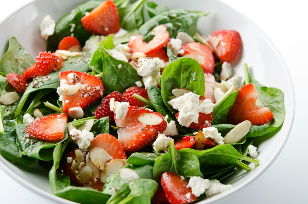 spinach-and-strawberry-salad