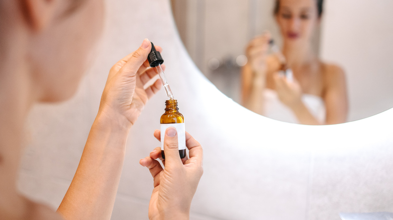 dermatology-recommended-serum